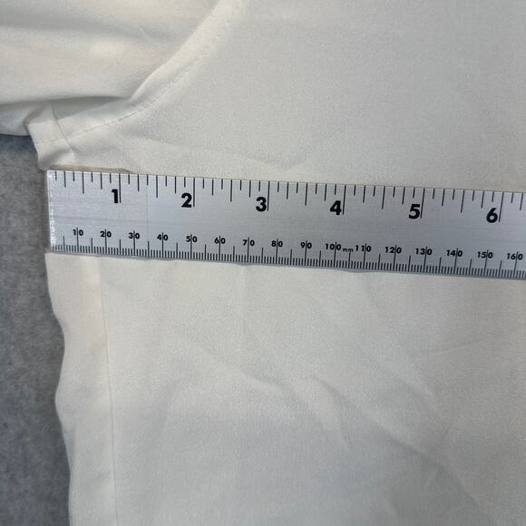 DKNY Foundation Shirt Womens Small Ivory 100% Polyester Button Down Long Sleeve - Picture 12 of 13